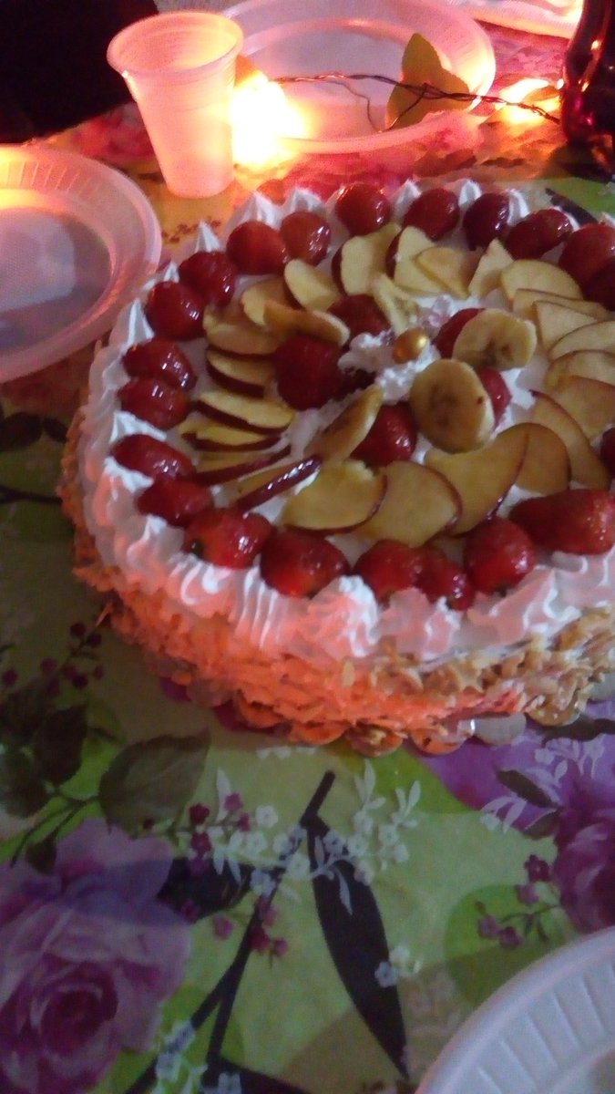 Aimed07's tweet photo. 24 ans 🎂 https://t.co/BpXQkKaJ6Z