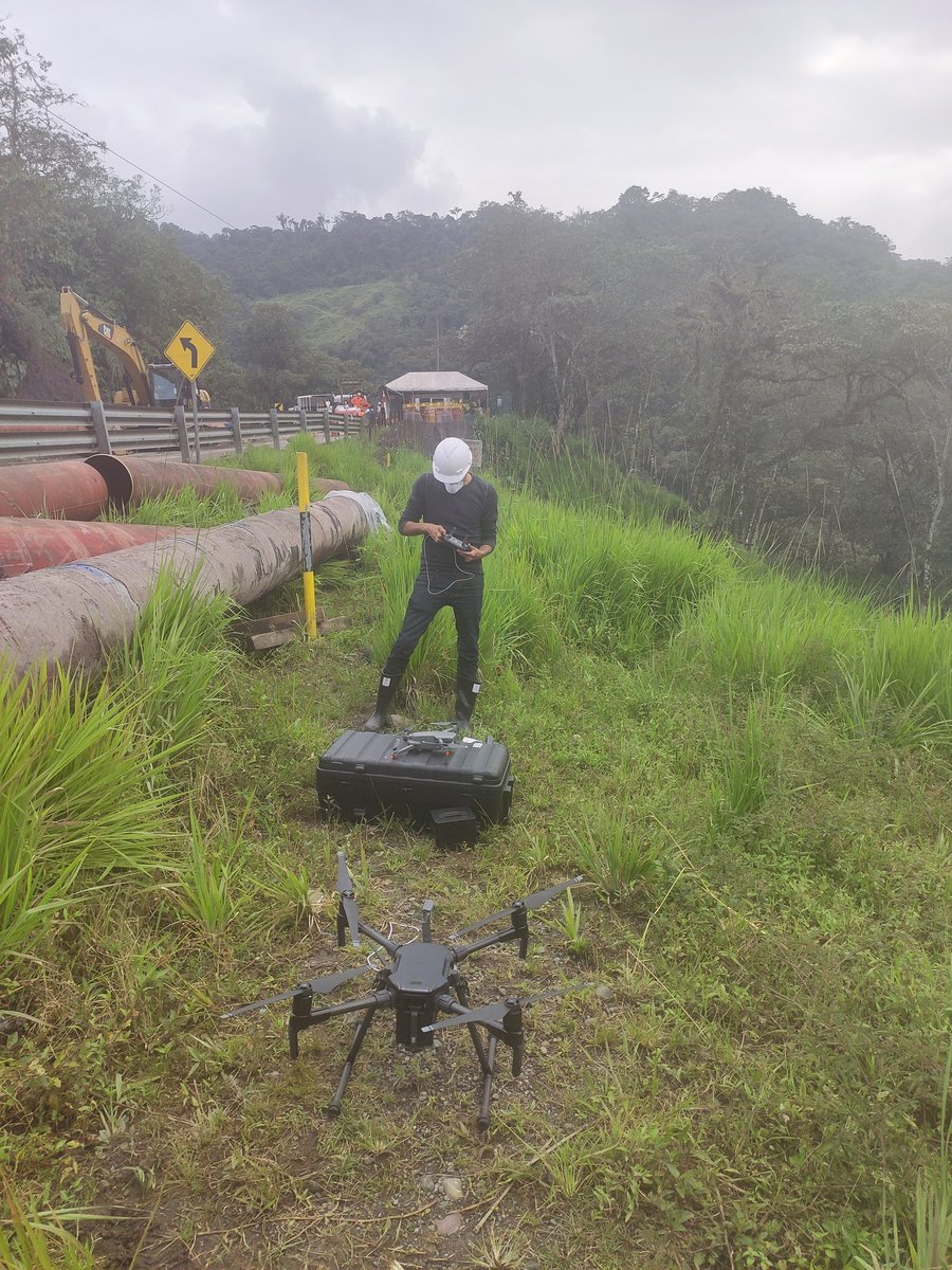 Drone_gis's tweet image. Pipeline survey Coca River @OCPEcuador @CHCNavigation @DJIGlobal