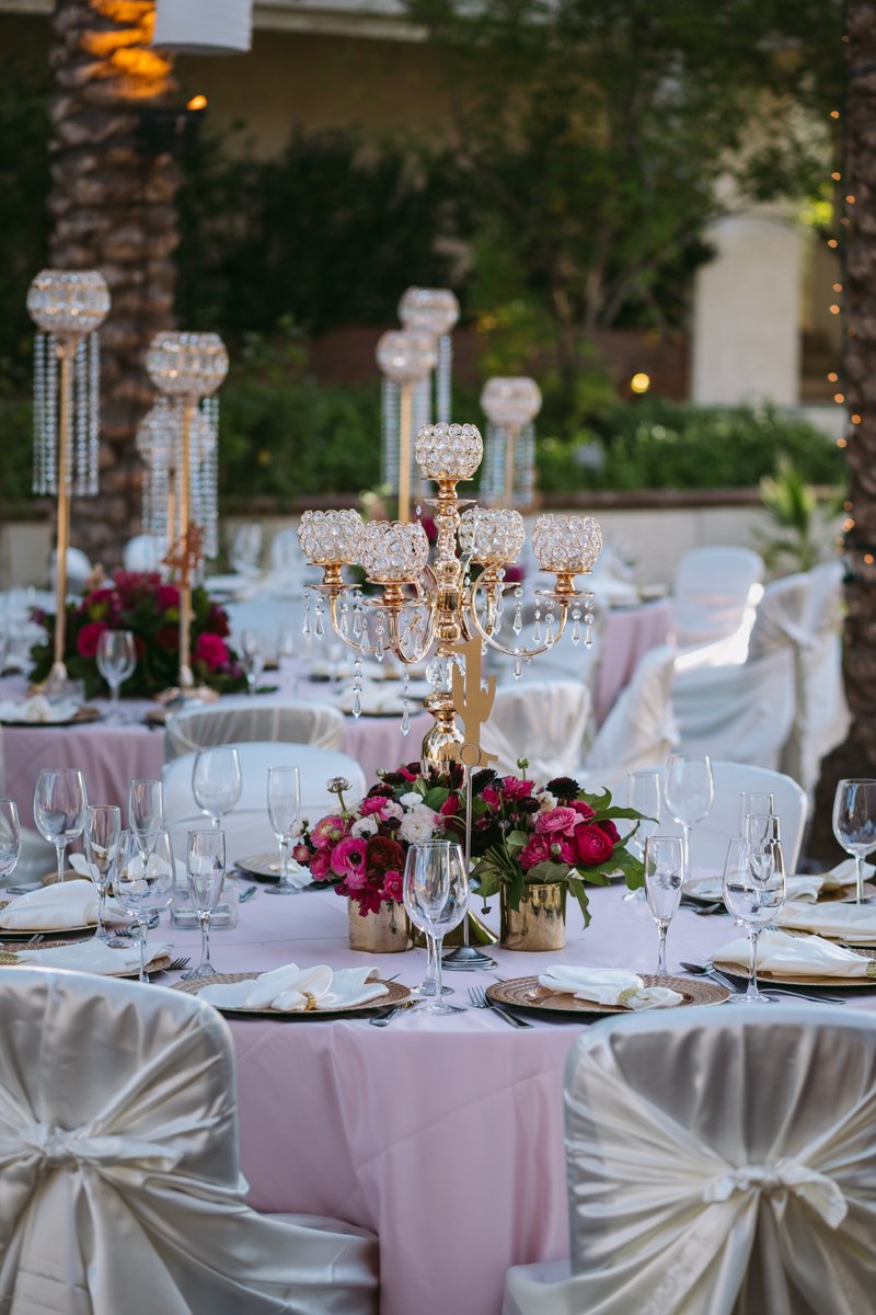 ArizonaGrand's tweet photo. Obsessing over this glamorous wedding on Paseo. | @santiagoalmadaphotography

#azweddingphotographer #azweddingphotography #azweddingvenue #azwedding #arizonawedding #weddingphotography #arizonaweddingvenue #weddinginspiration #phoenixweddingvenue #phoenixbride https://t.co/FRt3hGT7Ii