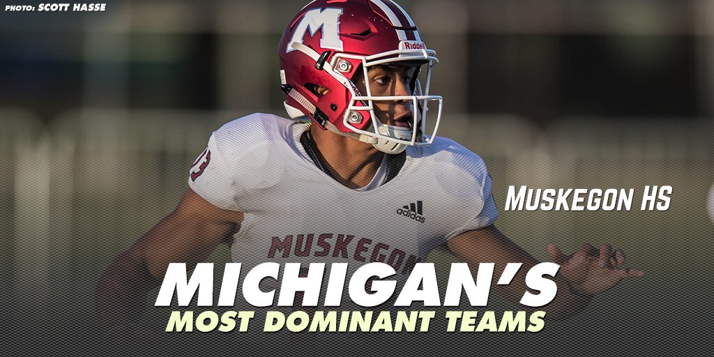 MaxPreps's tweet photo. Top 20 most dominant Michigan high school football programs of last decade.🏈⬇️
✍️🎥https://t.co/t3OTRMMvbp https://t.co/6IrwGC4RbU