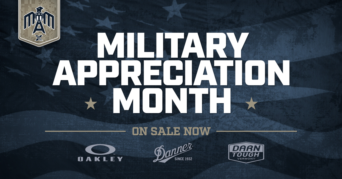 rocking Oakley, Danner 