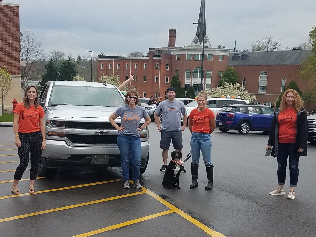 CFIS_Counselor's tweet photo. CFIS Car Parade was just what we needed!!! My β€ is filled to over-flowing just being in the presence of my CFIS family and seeing our students and their parents standing in the rain to hold up their signs of love and gratitude and wave to us π€π.
#CFEVSGoesDigital #CFEVDHome https://t.co/EjFzCMZvfw