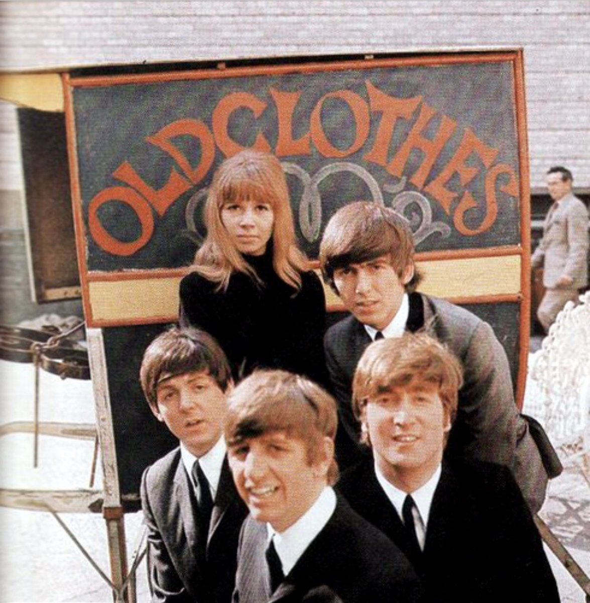 mendipsL25's tweet photo. RIP Astrid Kirchherr. Born 20 May 1938 Hamburg, died 12 May 2020 in Hamburg. Married twice, no children, very sad news. Died following 'a short, serious illness'. https://t.co/9ySt6LLHJP
