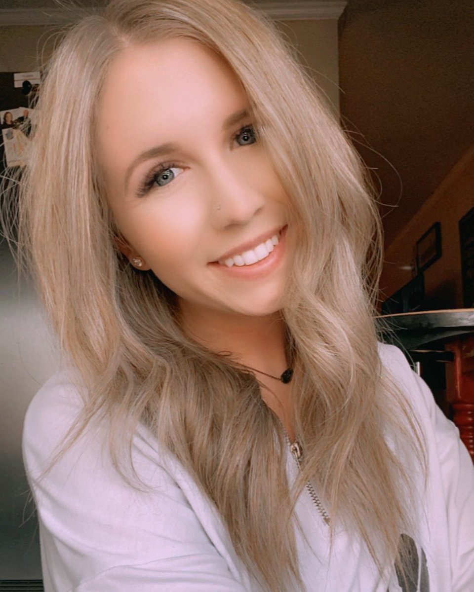 bailliehammer's tweet photo. 🌸 https://t.co/OOYt6Npkq0