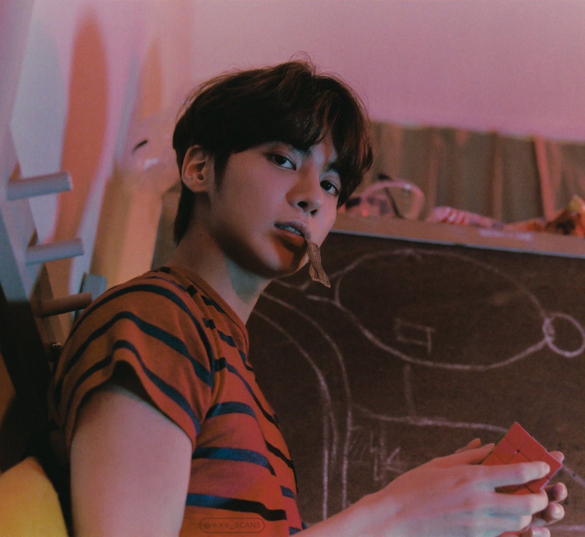 darkelfjoon's tweet photo. @txtarefurries @TXT_bighit @TXT_members @MOA_AL_ @cherubbeomgyu @lomltxt @hhyubi @hobiskkaepjjang I dnt wanna tag people so I'll just reply uwu
@TXT_members @TXT_bighit #TXT_Eternity #2DaysToEternity #ETERNITY #EternityPreview #Cant_You_See_Me #cantyouseeme https://t.co/Fz6etoVonF