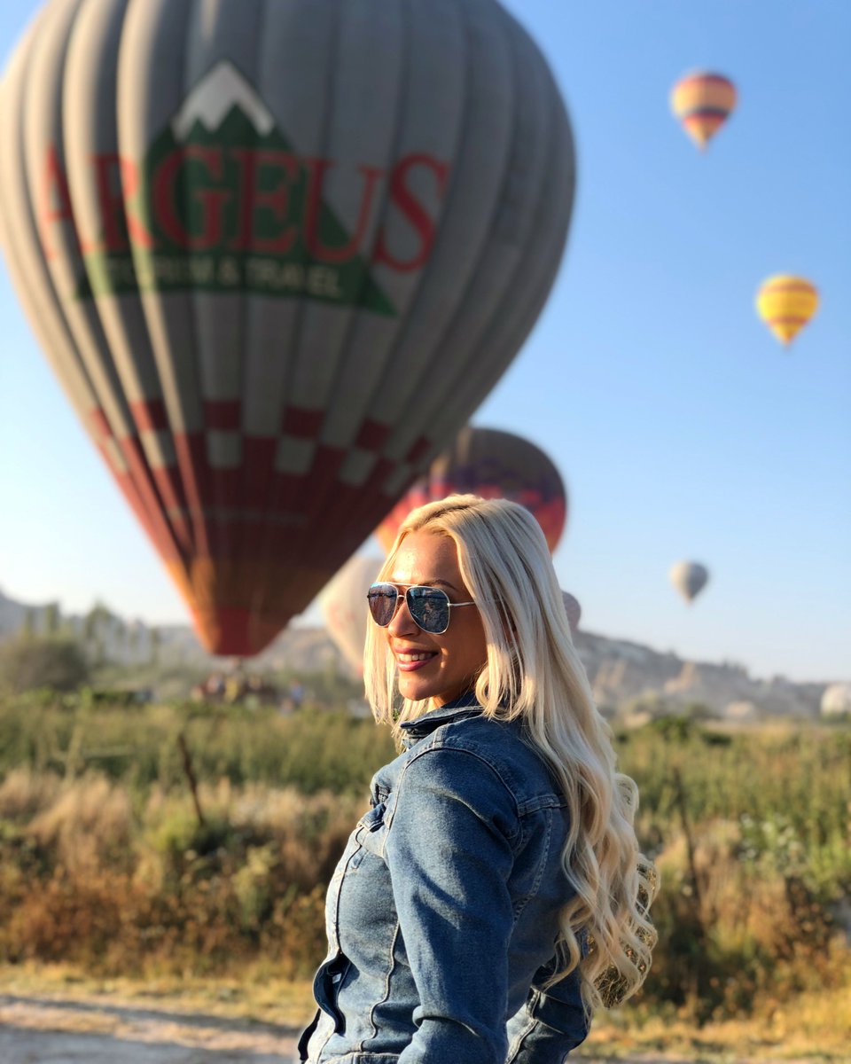 InesLifestyle's tweet photo. I really LOVE this place (Capadocia) ❤️️❤️️🤟😍

Comment below which pic do you like most 👇👇👇

CLICK on BIO to SEE more PHOTOS - https://t.co/04vYA4uBlC 👈👈

#Capadocia #travelblogger #travel #picoftheday #vacation #explore #traveling #travelguide #influencer #vblogger https://t.co/2RapePgERG