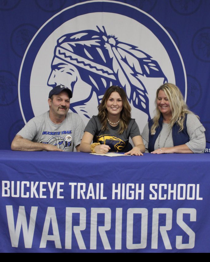 Shoutout to <a href="/EastGuernsey/">East Guernsey</a>’s own <a href="/KatieClipner/">Katie</a> for signing on to continue her academic and basketball careers at Kent State University- Tuscarawas <a href="/KSUTusc/">Kent State Tusc</a>! So proud of all you’ve endured both on and off the floor this year. Excited for your next chapter!