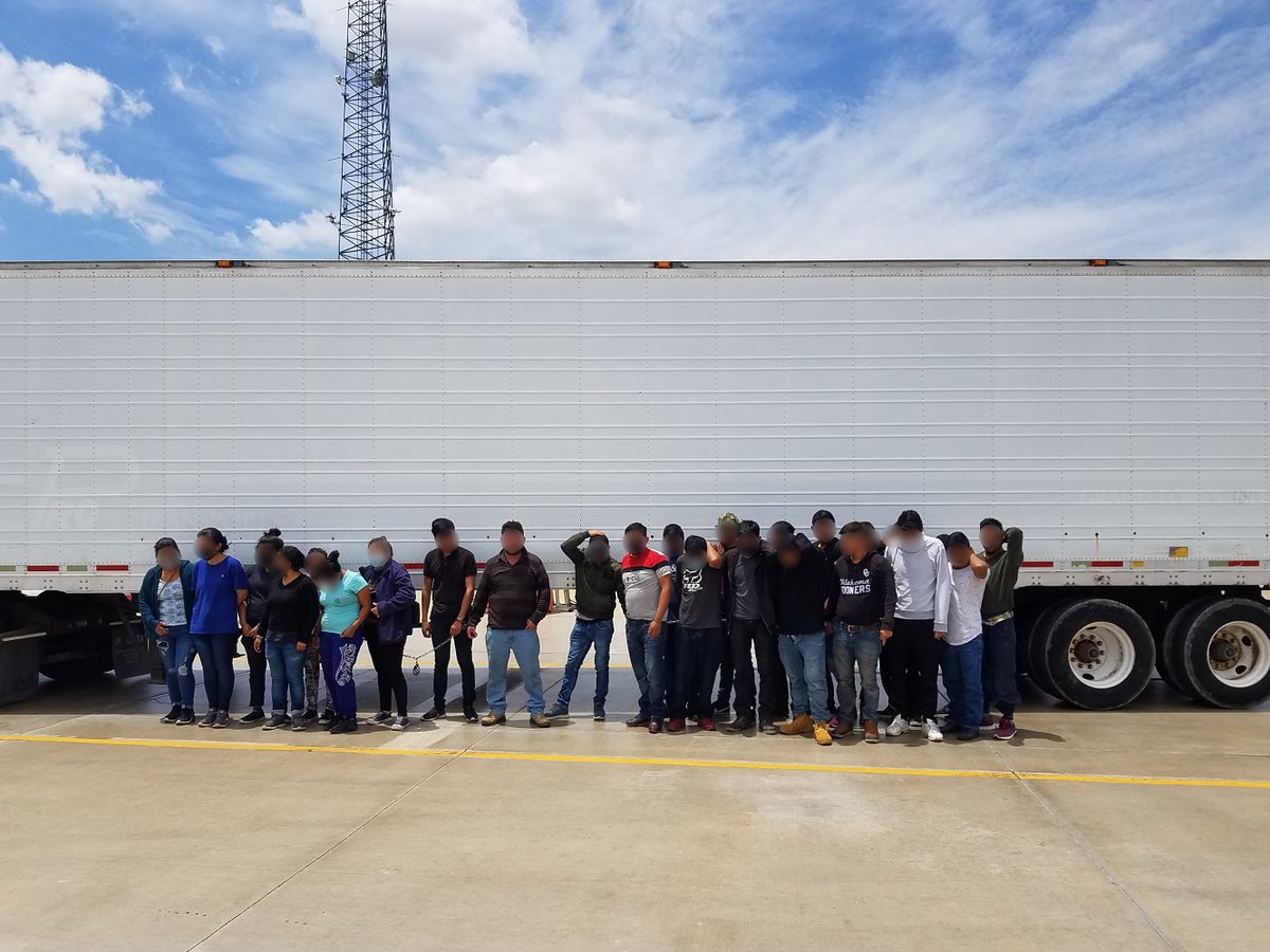 USBPChief's tweet photo. Ruthless smugglers and #COVID-19 are a dangerous mix.
 
In two months, >28 tractor-trailer human smuggling loads were intercepted by RGV and LRT BP agents with >492 migrants trapped inside locked containers. These numbers and conditions are worrisome.

https://t.co/VNPxF2PsAH https://t.co/OeiqVOy9Za