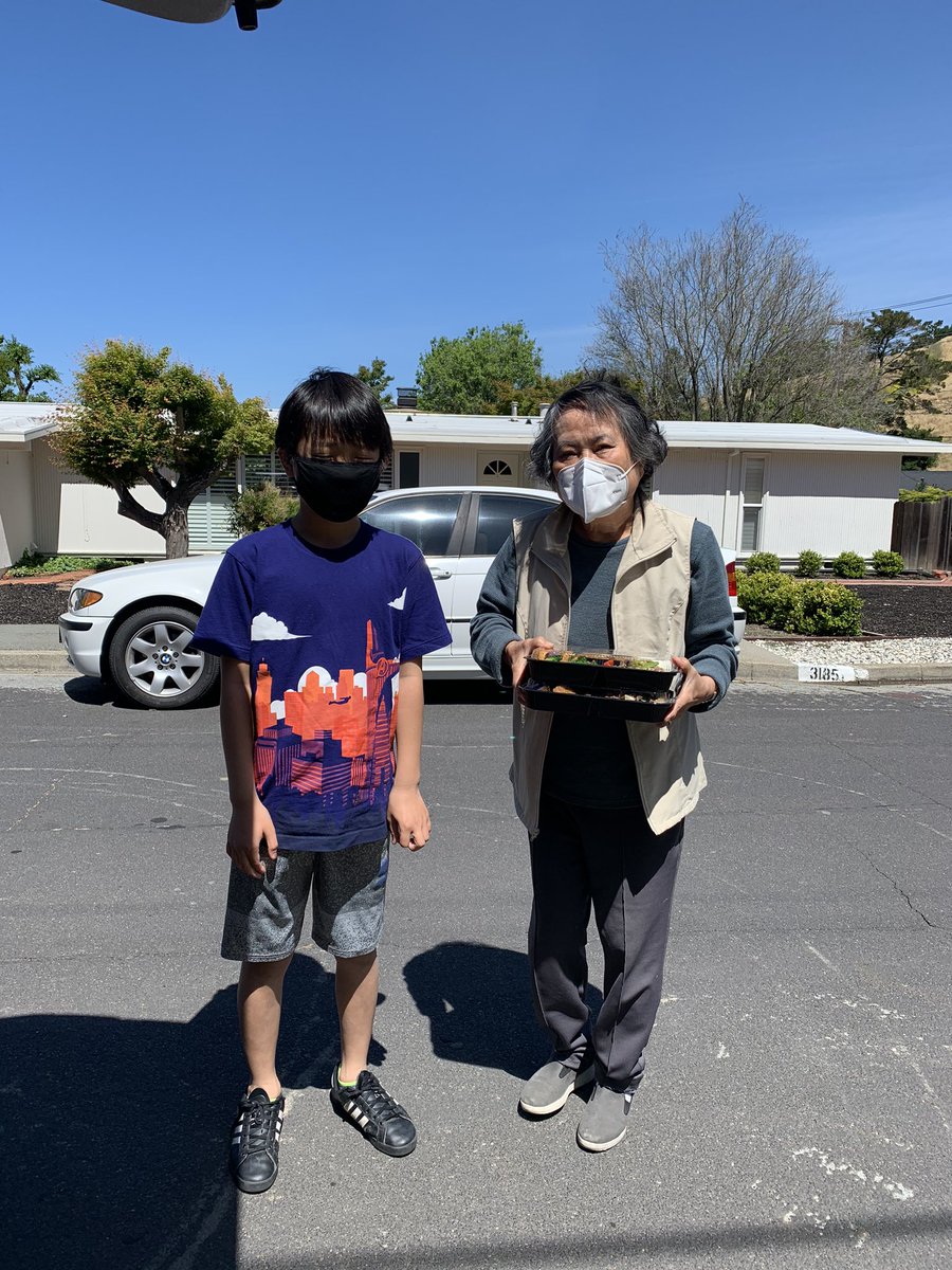KathyHJHO's tweet photo. Today, my boys and I delivered 30 meals for seniors who are having difficulty getting fresh food or even going out to shop groceries. #StayStrong #HealthyAtHome #deliveries https://t.co/esoL5bX6li