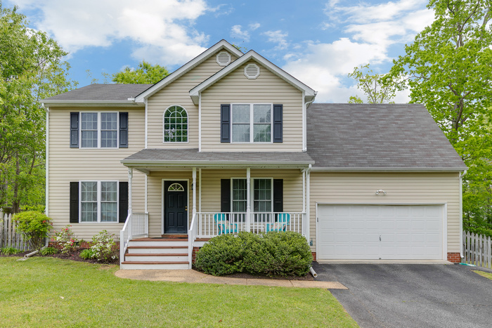 SarahBiceAssoc's tweet photo. Making Memories at The Meadows!!!
#FORSALE in #RVA
9006 Wycliff Road #Chesterfield #VA 23236
#LISTING #PRICE: $265,000
~Call 804.421.7777 to learn more today~
#ProvidenceElementary #ProvidenceMiddle
#MoncanHigh https://t.co/xQmoZyvK2y