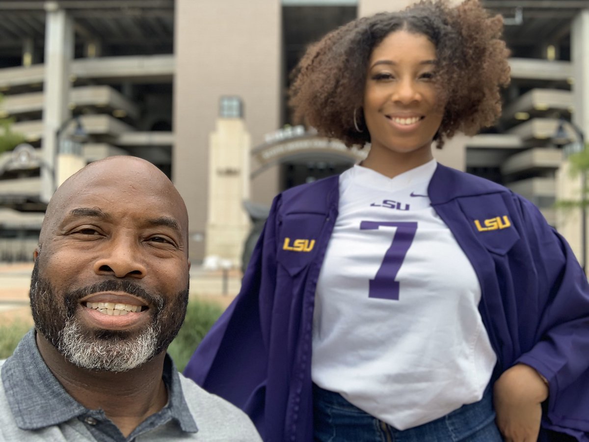 KevinGeorge1911's tweet photo. Right after taking these pics on @LSU’s campus today, we get in the car and my youngest snaps a pic of @Coach_EdOrgeron jogging and says, “It’s Coach O!”😂 #LSUGrad #GeauxTigers #ForeverLSU. Today, I traded in my red & gray for purple & gold. So Proud! @NichollsState https://t.co/xngP7KNZFQ