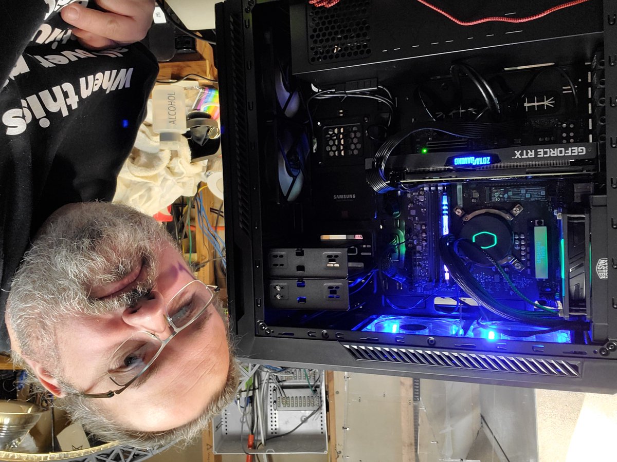 TimmGleason's tweet photo. Head over heels for InfernalWAN
@Intel Gaming https://t.co/MMKNya0YJE #SetupSelfie #InfernaWAN #InfernaLAN #IntelGaming #LANFest https://t.co/JhVlQMhwiL