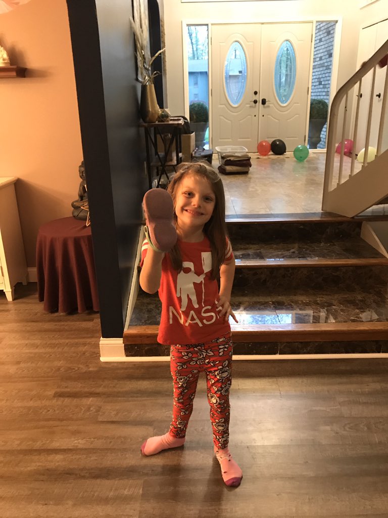 Mrs. Johnson tweet media