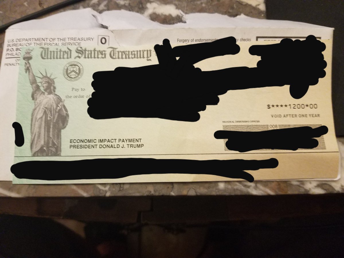 Max78903's tweet photo. @DividendReport @AndrewYang Its because trump is making sure his name is on the checks, i just got mine today finally. I sent mine months ago by letter, then i had to finally e-file it a few weeks ago. We need ubi now more then ever.

#COVID__19 #stimuluspayment  #UbiForward  #ForwardTogether2024 https://t.co/5xoQbI9wZo