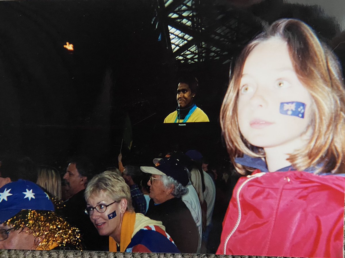 jemorrison92's tweet photo. Found this photo of me back in 2000 watching @CathyFreeman take home the gold medal from the grandstands with mum! https://t.co/3v9fymOupf