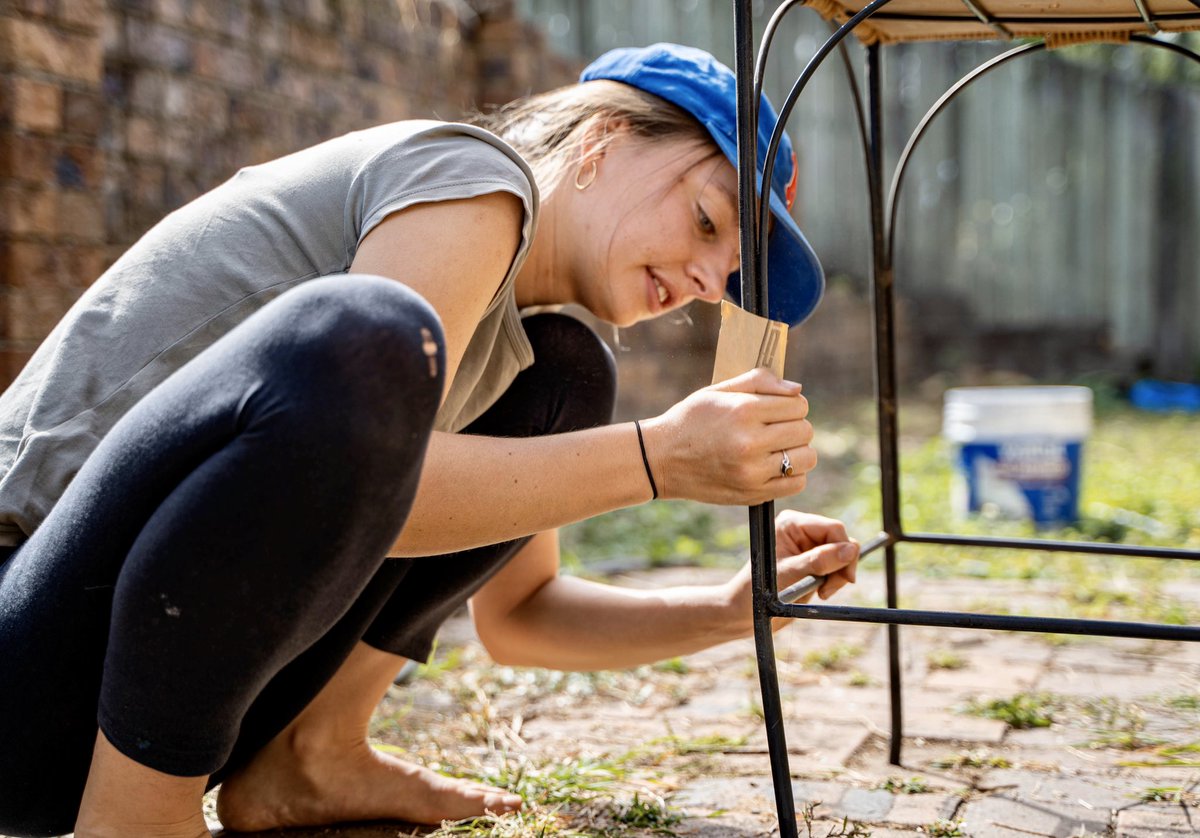 One of my highschool best friends has bought her first house! Firstly, congratulations Tashi! Secondly, when did we become so grown up?? 🤔

#homeowner #proudmoment #renovationseries