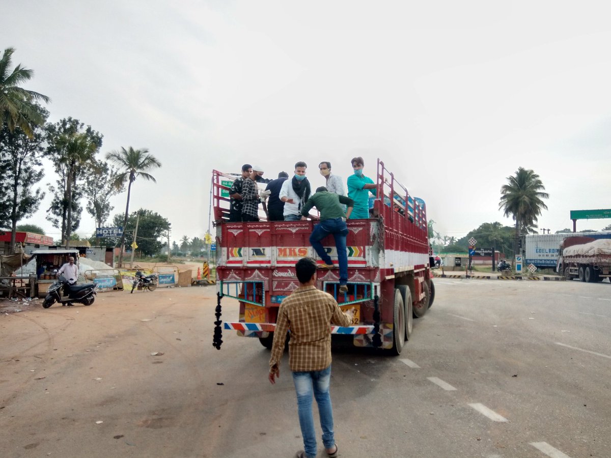 Warning: Please mute this feed today if you cannot handle reality.  #MigrantLivesMatter Stories of an India that most of us don't want to admit it exists.600 workers denied an exit from Bangalore today. No guarantees of when they'll reach home. (1/n)with  @clifroz