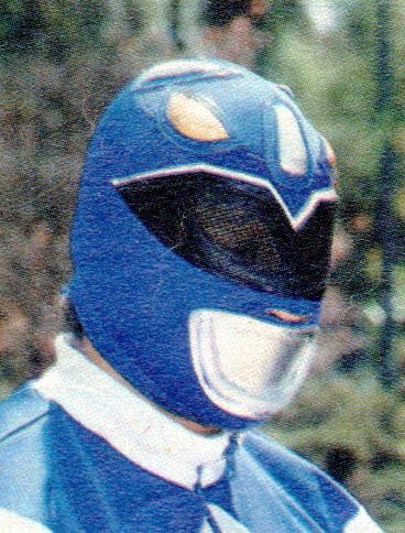 RobViper's tweet photo. Sad news about Discovery's passing. Most know the Cadetes del Espacio (Space Cadets) were one of the reasons I became a huge lucha libre fan. The colorful outfits &amp; crazy flying were everything to me. Plus he got to be a pro wrestling Power Ranger! How cool is that??? 😎 https://t.co/EVUULedpV4