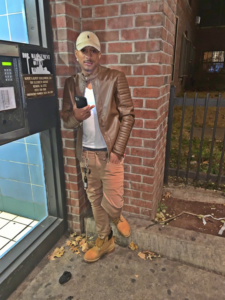 __iceeb's tweet image. 