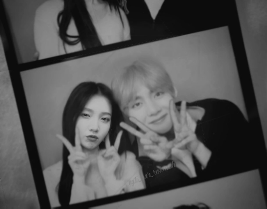 Adistyjoy's tweet photo. #parksooyoung #kimtaehyung #vjoy https://t.co/iYpJMNv4wK