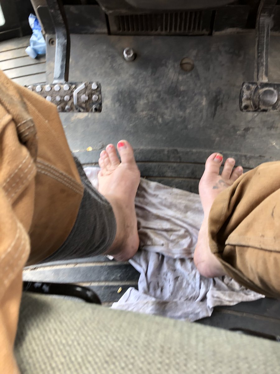 dewindtfarms's tweet photo. Well my shoes didn’t stand a chance 😭😂 #plant20 #potholes https://t.co/uSU8WSjizx
