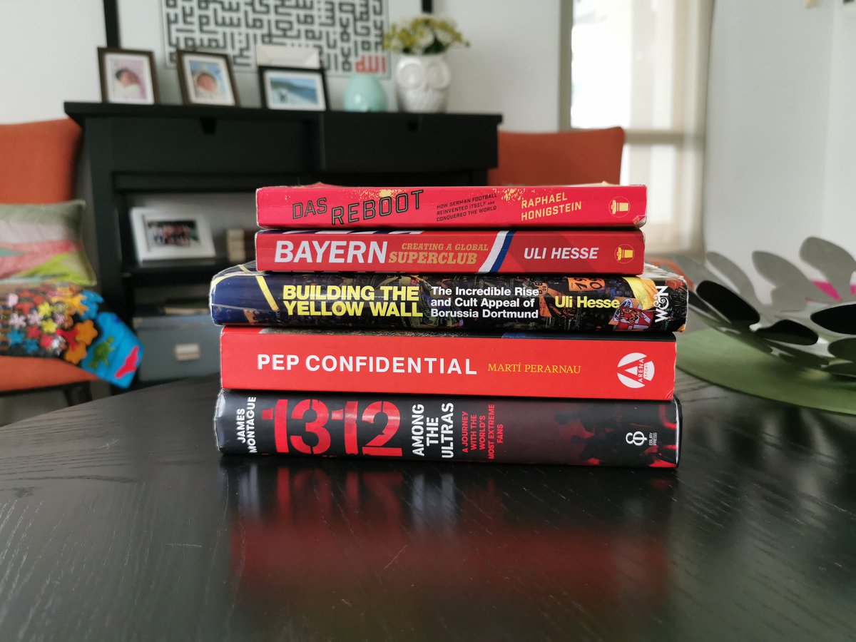 juanbudiman's tweet image. BUNDESLIGA IS BACK! 

Setelah lebih dari 2 bulan menyepi, Bundesliga kini kembali utk memberi sedikit senyuman kepada peminat bolasepak dunia. 
Untuk meraikan hari ini, saya ingin berkongsi Top 5 buku terbaik ttg Germany &amp;amp; Bundesliga: @Bundesliga_EN

*Thread #OptaJ