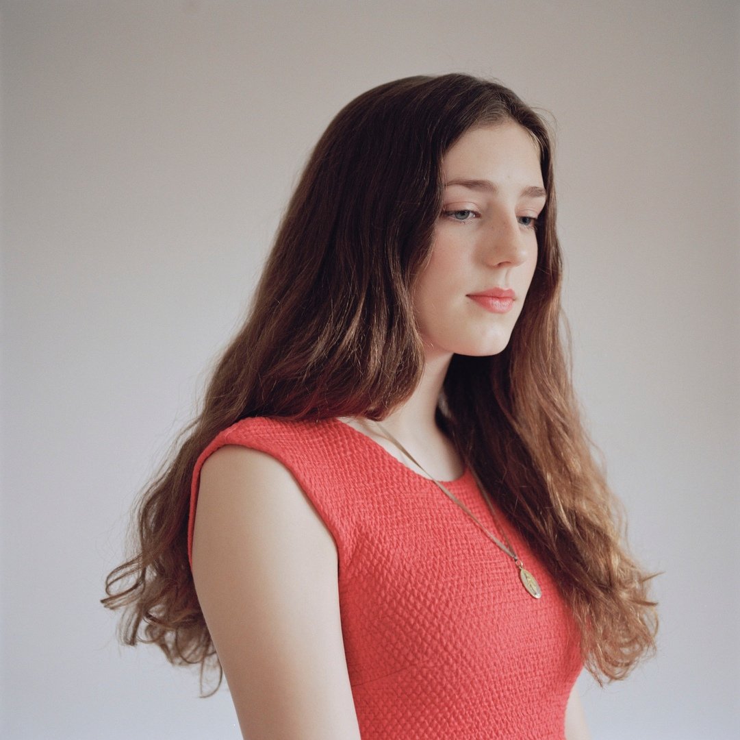 BirdyBR's tweet photo. Novas fotos da Birdy para The Telegraph Magazine (shoot de 2012). https://t.co/Gruvep0mV8