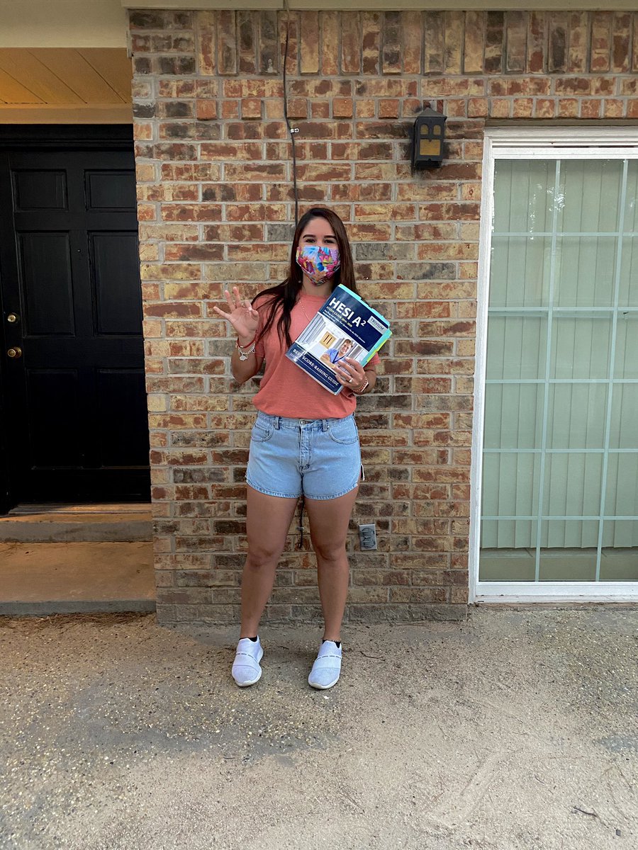 MarquezAlaina's tweet photo. Put a finger down if you got accepted into the nursing program &amp; you’re still super excited to start intro classes June 1st even though rona caused all of your classes to be moved online :DDDD https://t.co/OM8txT1hOZ