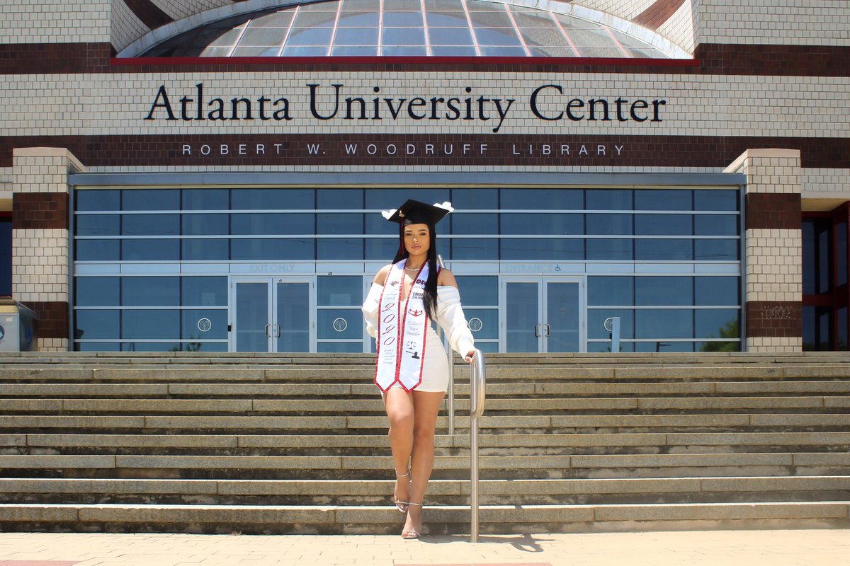 lourdes_lolo's tweet photo. the AUC owes me nothing! ❤️ https://t.co/iMS7Fg7kXm