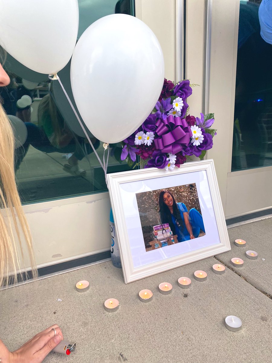 s_beve's tweet photo. We miss you Hope💜💜 #SheHerdForever 💚 https://t.co/vFR5k2rGu8