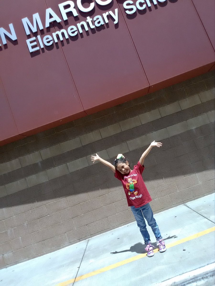 SanMarcosTigers's tweet photo. Spirit Day 🙌🏼@SanMarcosTigers Once a Tiger, Always a Tiger 🦁♥️♥️♥️ @tSMpromise @SanMarcosUSD #smetigerway #tigertough #FunFriday https://t.co/MScXwBpT3l