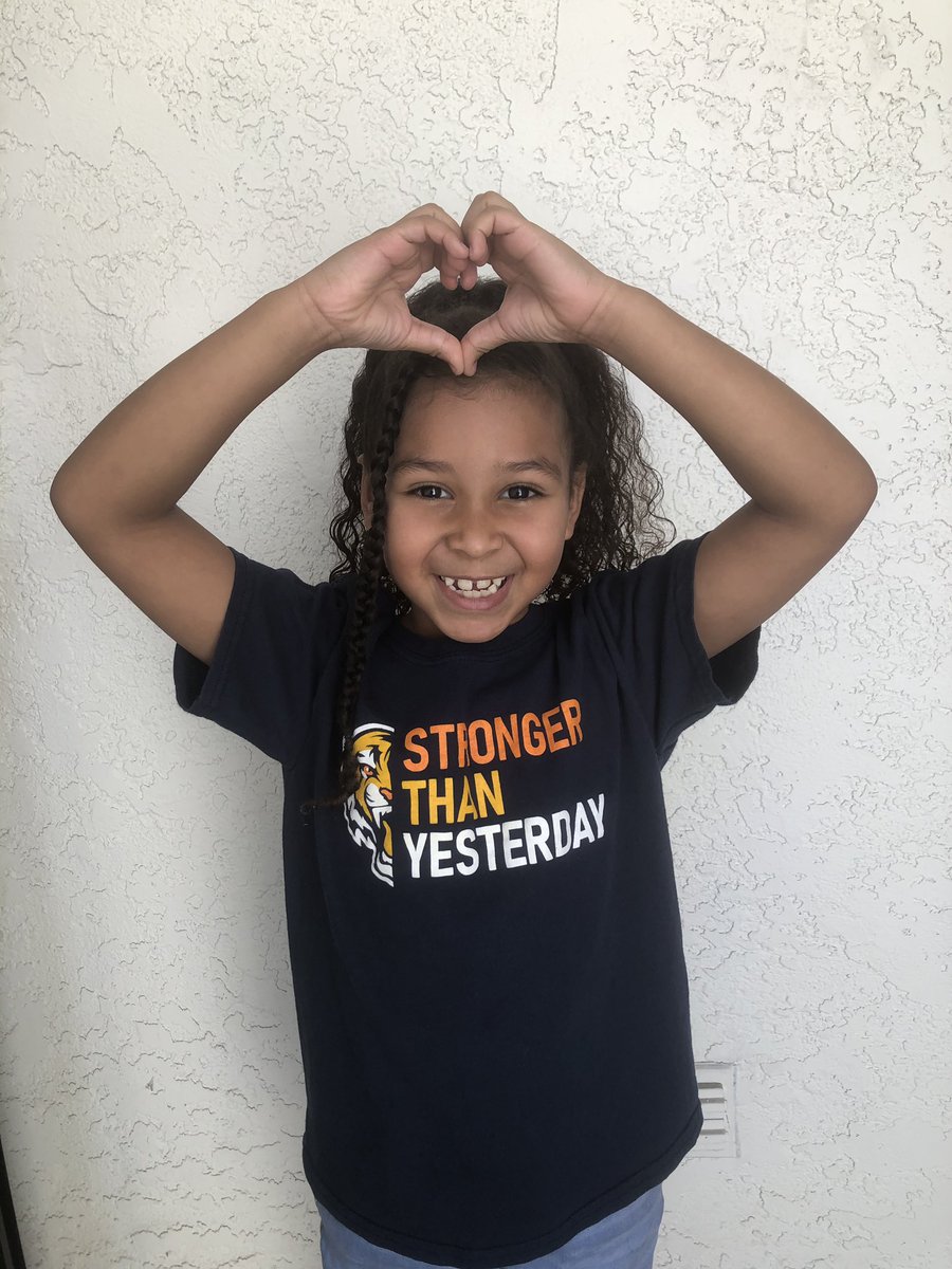 SanMarcosTigers's tweet photo. Spirit Day 🙌🏼@SanMarcosTigers Once a Tiger, Always a Tiger 🦁♥️♥️♥️ @tSMpromise @SanMarcosUSD #smetigerway #tigertough #FunFriday https://t.co/MScXwBpT3l