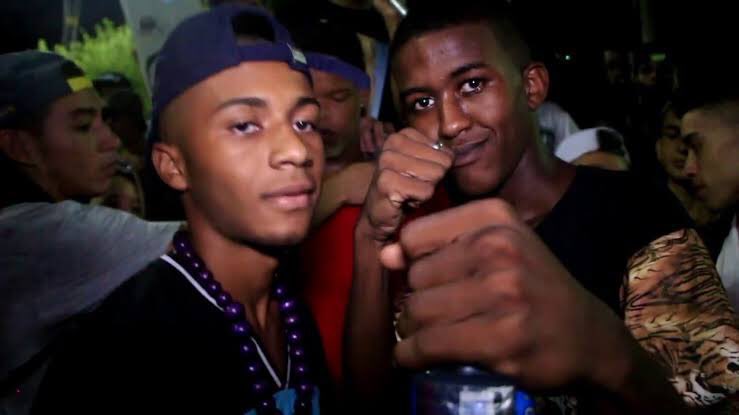 eaevitinn's tweet image. nós conhece o Orochi desde essa época aqui #liveOrochi