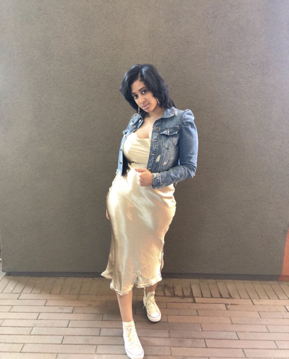 _DanielleEmani's tweet photo. Shop With me today ladies. 20% OFF Everything 😘

https://t.co/Rkxp7UY73H https://t.co/Uv0jgUJoxU