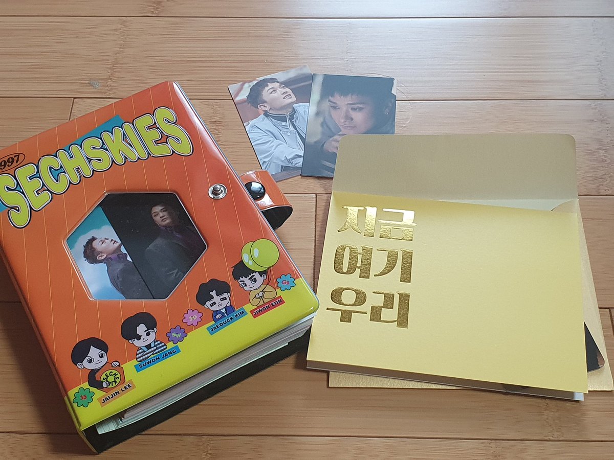 xoyellkies's tweet photo. 여러분, 제가 그 당첨자예요!!!!!
뭔지 모르고 와이지셀렉트? 하면서 열다가 심쿵사할 뻔ㅜ
꾹꾹 눌러 정성껏 적은 편지!!
그 안에 꾹꾹 눌러 담긴 마음💛💛💛💛
그럼요 그럼요!!! 손 꼭 잡아야죠!!! https://t.co/TCljLnAoSz