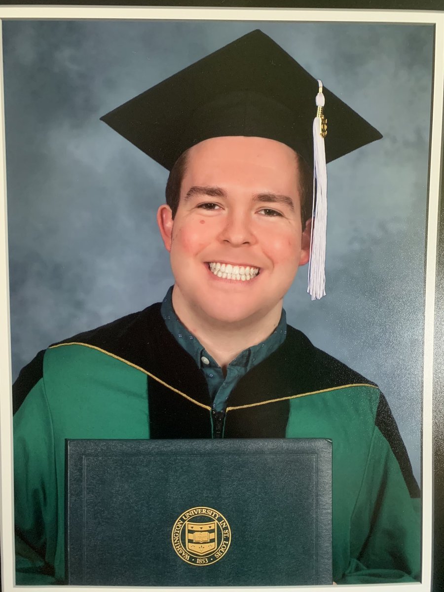 joel_anderson43's tweet photo. Officially a @WUSTL alumnus. I am so grateful to be part of #WashU20 and excited to see what the future brings. Thank you to everyone who made the past four years unforgettable. 👨🏻‍🎓❤️💚 https://t.co/VrYPCJDgD0