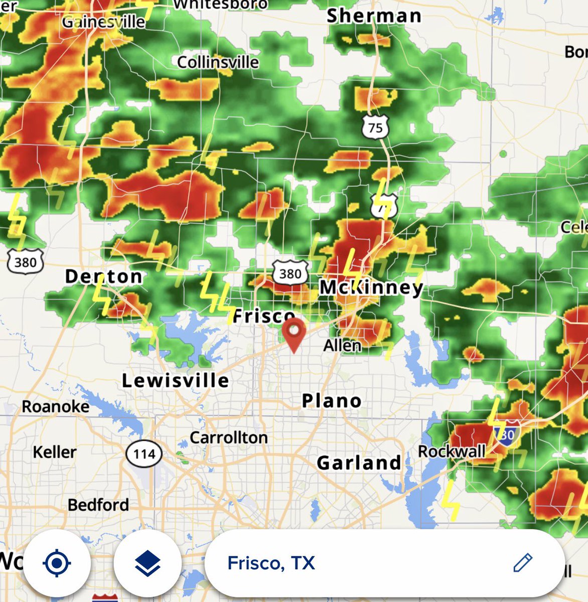 TXHorseRescue's tweet photo. Totally caught off guard by these storms. Watched @wfaaweather and thought we had time to move horses. The winds are insane. Just blew over all our tables, hay barrels & more. Thought these storms were staying at Red River! #TexasSpringtime https://t.co/yYJIboGlnG