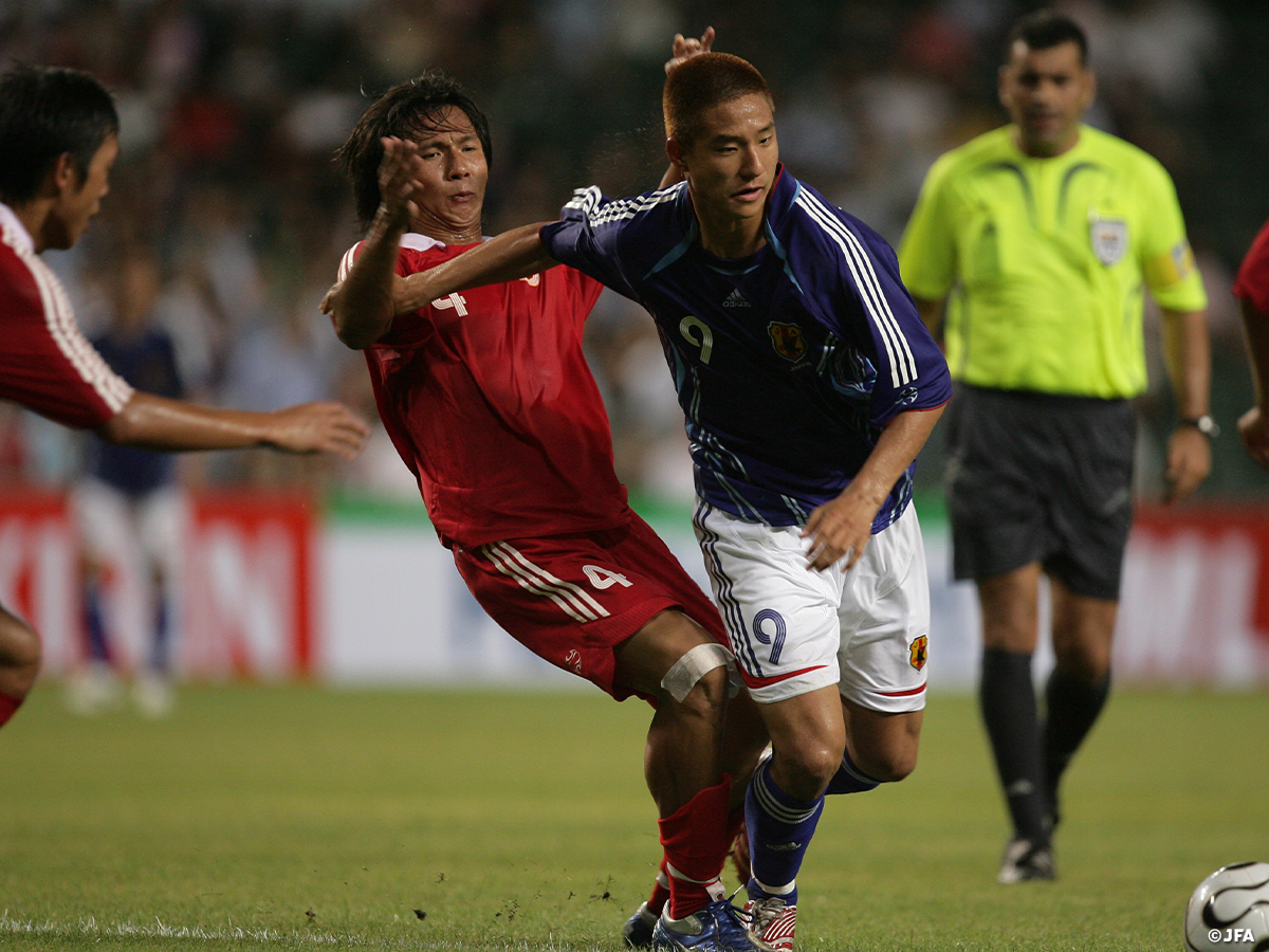 サッカー日本代表 Onthisday 07 5 16 アジア男子サッカー08 2次予選 北京オリンピック08 2次予選 U22日本代表 4 0 U 22香港代表 Hong Kong Stadium 李忠成 平山相太 本田圭佑 水野晃樹 本田選手による無回転でのfkなどで香港に快勝