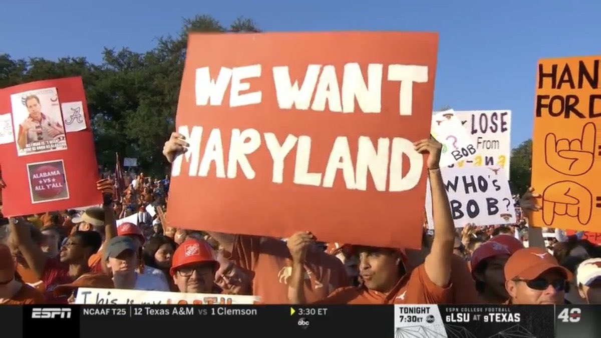 BarstoolNate's tweet image. Every sign at Game Day from now on