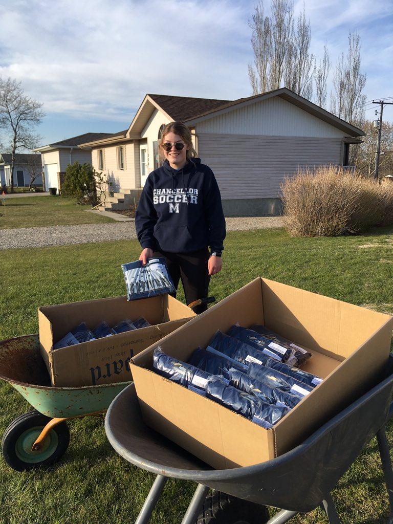 tbarrett tweet media