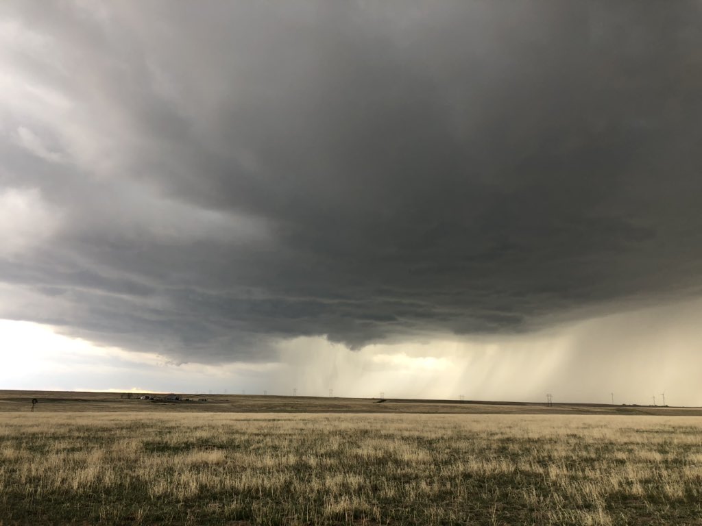 wxmann's tweet photo. Welcome to Colorful Colorado. #highplainsmagic
Southeast of Simla 648 pm #cowx https://t.co/exeOcMU5jO