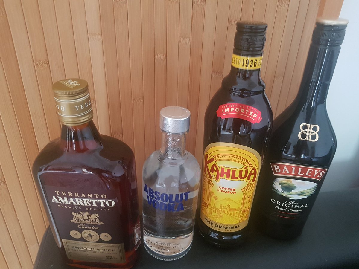jenifermoorebfc's tweet photo. On my #lockdownbirthday eve I'm ready to make myself some #ScreamingOrgasms @BeAtOneBar style tomorrow (non alcoholic ingredients are in the fridge) https://t.co/0bMLih3L7W