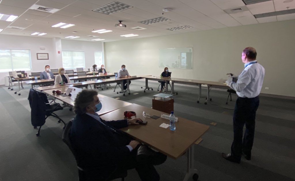 RojasPardini's tweet photo. Con más de 200 colaboradores y una inversión de $30 millones, 3M continua comprometido con Panamá y el talento humano local, fabricando "ciencia aplicada para la vida", desde nuestro país para el mundo. https://t.co/4aOMqpEyYG