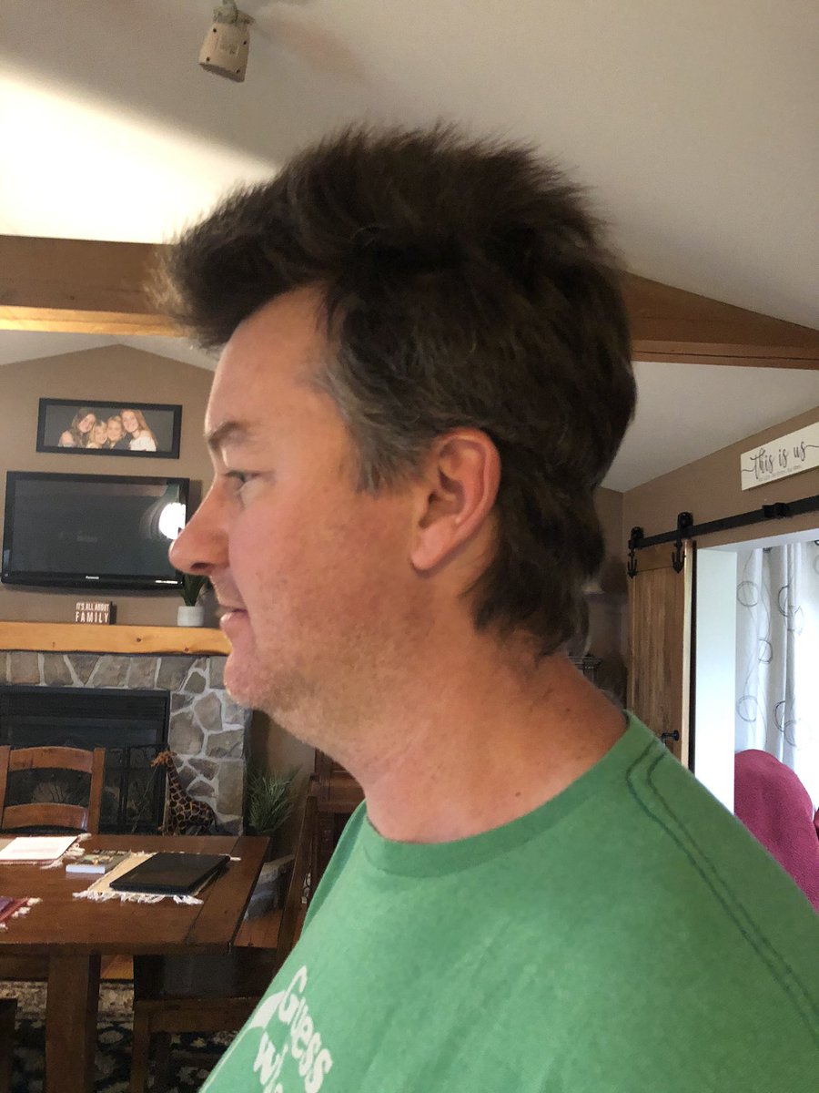 LathamOlmc's tweet photo. @ChrisGencarelli @A_Zolnierczyk @sandramfragoso We could talk about my husbands hair...or not https://t.co/7eW3bggmUu