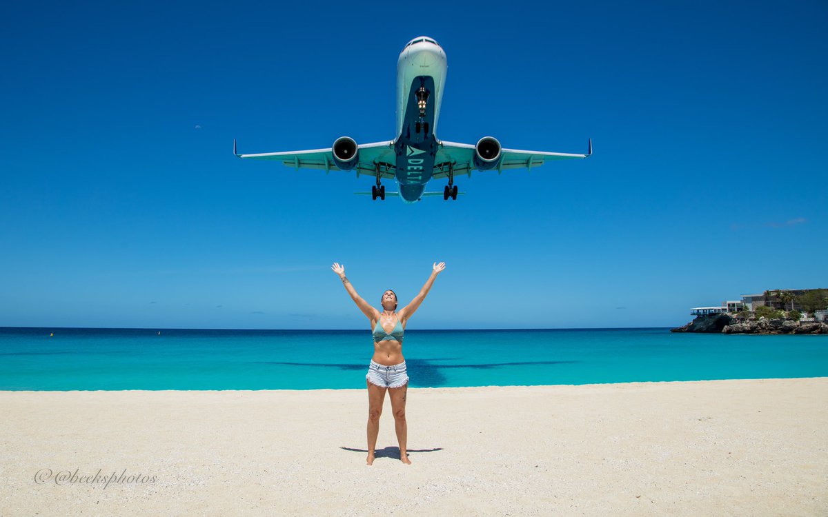 @delta @boeing 752 dl9766 inbound  to SXM from ATL on a repatriation mission.
•
•
•
#travelphotography #mahobeach #bestvacations #avgeek  #ilivewhereyouvacation #planespotting #aviationlovers #sxmairport #b752 #pilot #islandlife #emptyleg #repatriation #beeksphotos