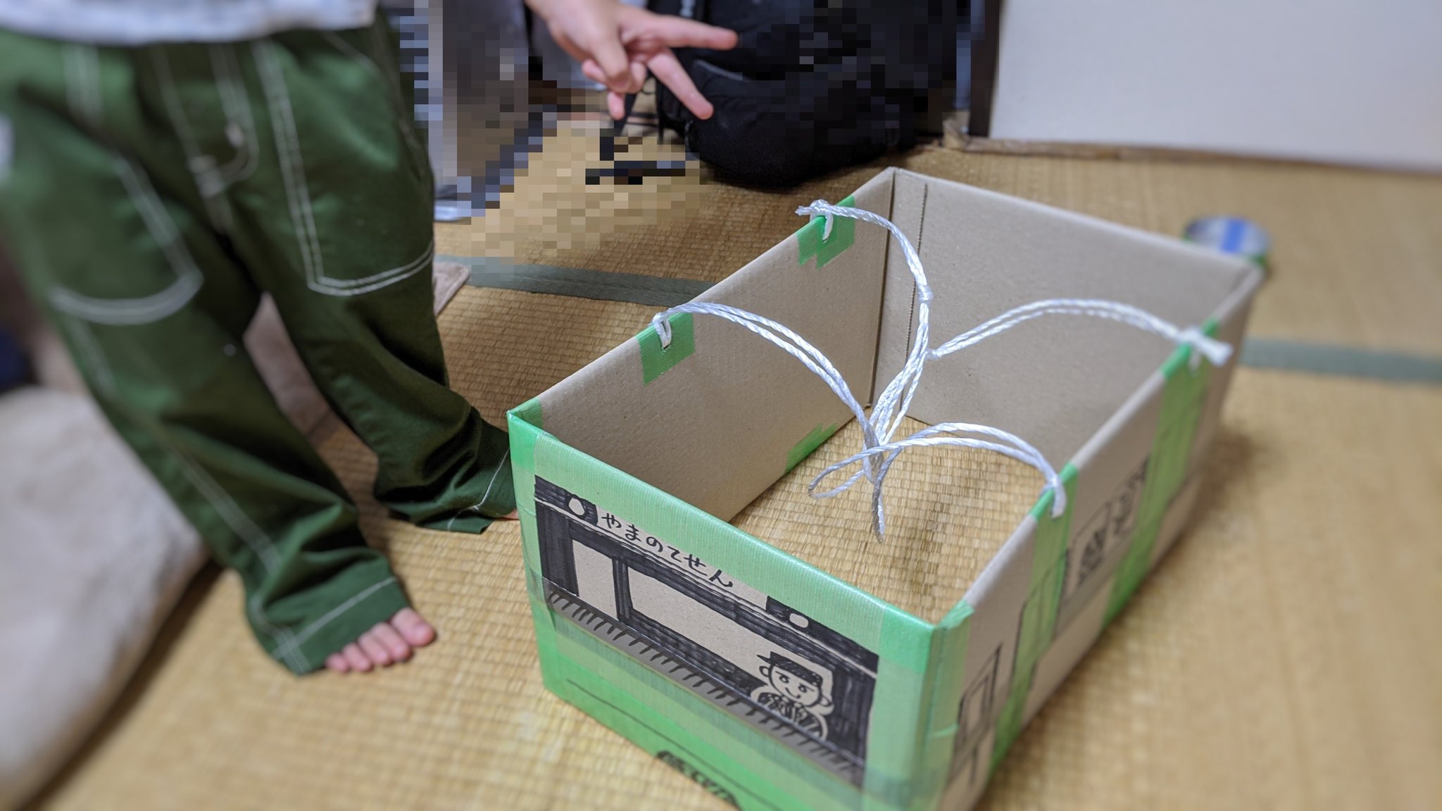 タツナミ シュウイチ Minecraft Team Jcu Founder Producer 子供の遊びが外に無ければ 家で楽しめるものを作って提供する それがクラフターの矜持だ ダンボール工作 養生テープやまのてせんダァシェリェス 上機嫌で家じゅう走り回り始める5秒前 謝辞 タツナミ シュウイチ Minecraft Team Jcu Founder Producer 子供の遊びが外に無ければ 家で楽しめるものを作って提供する それがクラフターの矜持だ ダンボール工作 養生テープやまのてせんダァシェリェス 上機嫌で家じゅう走り回り始める5秒前 謝辞