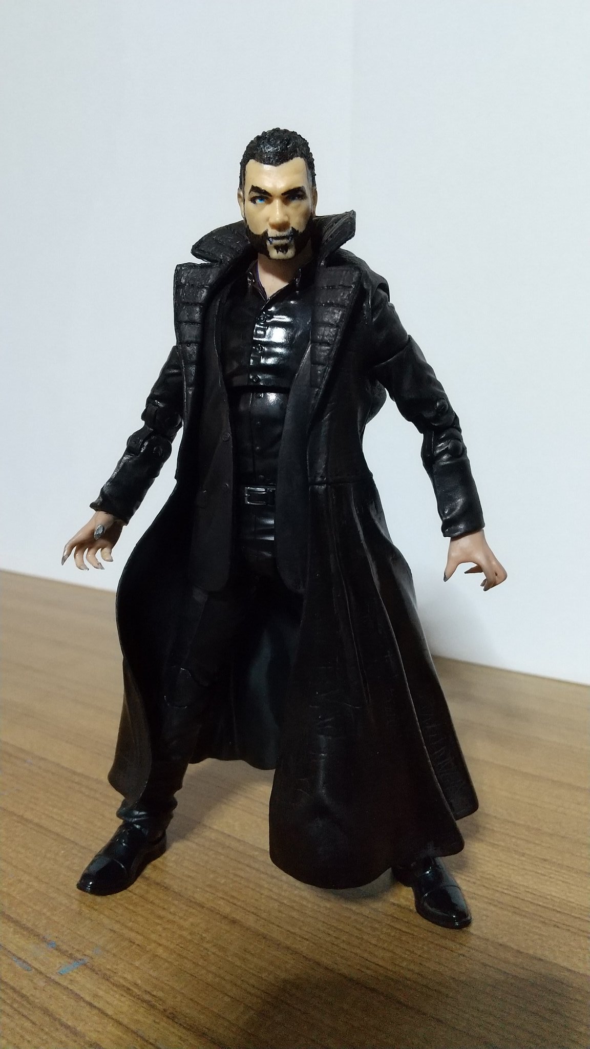 マーベルレジェンド ウルヴァリン50周年シリーズウルヴァリン セイバー