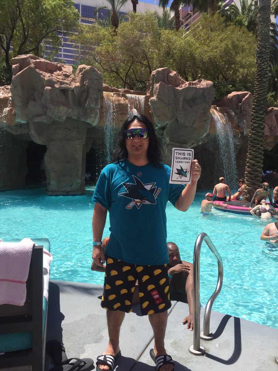 DodgerKnight's tweet photo. Happy 115th Birthday to my 1B favorite U.S. city, the fabulous #LasVegas.
Whether this #SJSharks fan is chillin’ at the #FlamingoGoPool (@FlamingoVegas) or enjoying the #VegasBorn culture, and all the while riding the @lvmonorail, #Vegas = fun. #OnlyVegas https://t.co/DJegXACsDS