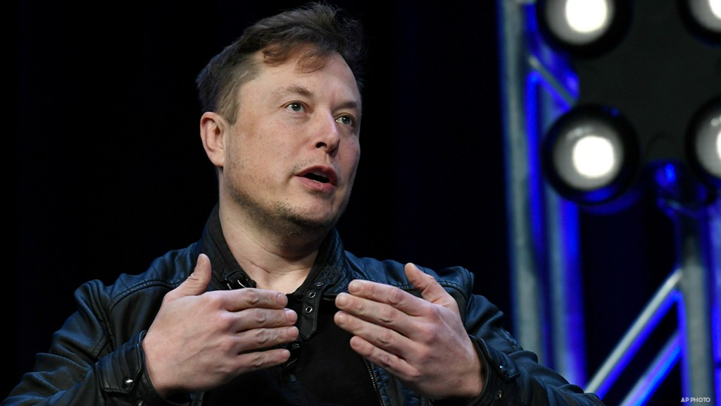 abc13houston's tweet photo. Mayor Turner invites Elon Musk to relocate Tesla headquarters to Houston https://t.co/VIeJzzerYO https://t.co/SBbWeknJkx