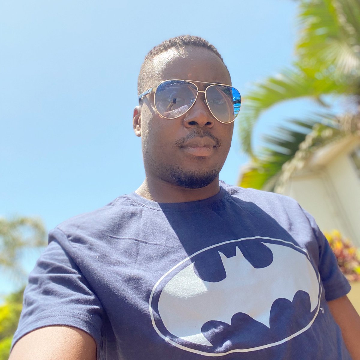 OparindeKM's tweet image. Nobody is even shooting shots at me 🤷‍♂️🤷‍♂️🤷‍♂️. My father’s epistle about marriage this morning really touched my soul. Please shoot your shots, I am ready.